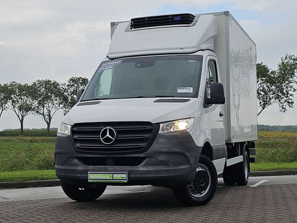 MERCEDES-BENZ - SPRINTER 516