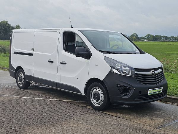 OPEL - VIVARO 1.6