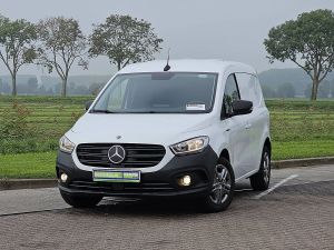 MERCEDES-BENZ - ECITAN