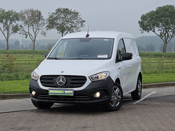 MERCEDES-BENZ - ECITAN