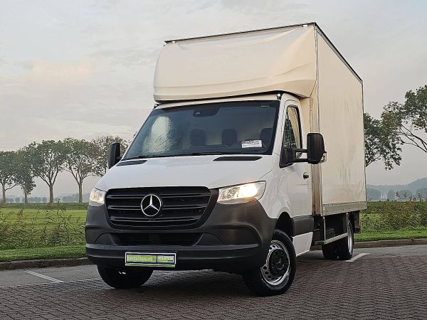 MERCEDES-BENZ - SPRINTER 516