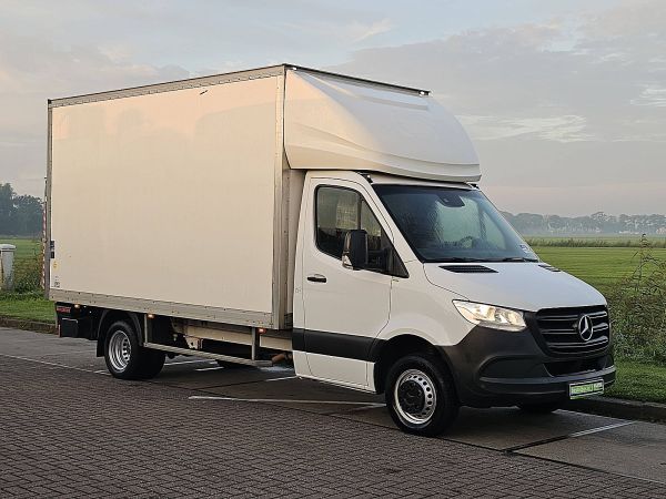 MERCEDES-BENZ - SPRINTER 516