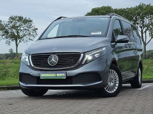 MERCEDES-BENZ - EQV 300