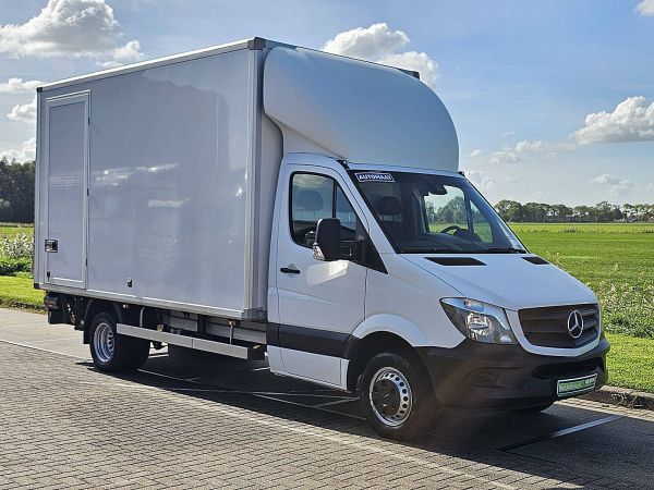 MERCEDES-BENZ - SPRINTER 516