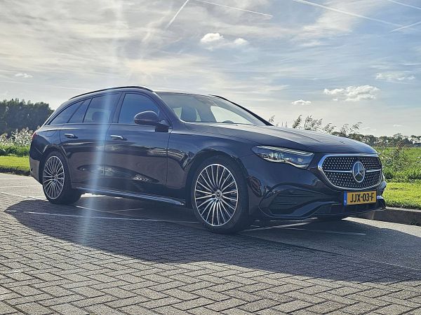 MERCEDES-BENZ - E-KLASSE