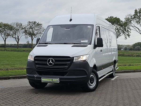 MERCEDES-BENZ - SPRINTER 311