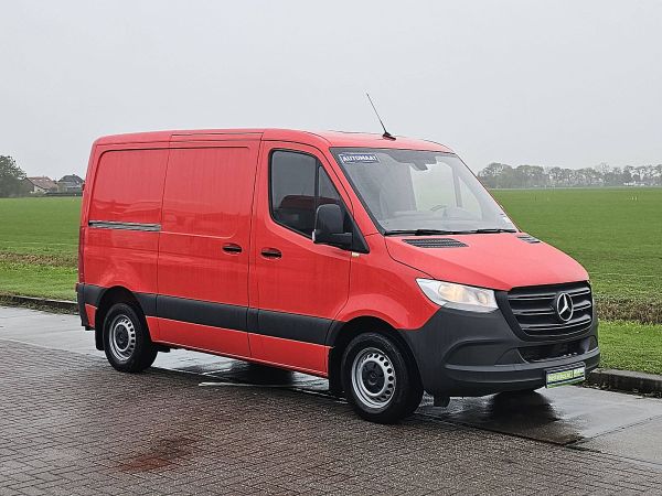 MERCEDES-BENZ - SPRINTER 215