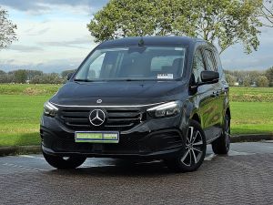 MERCEDES-BENZ - EQT