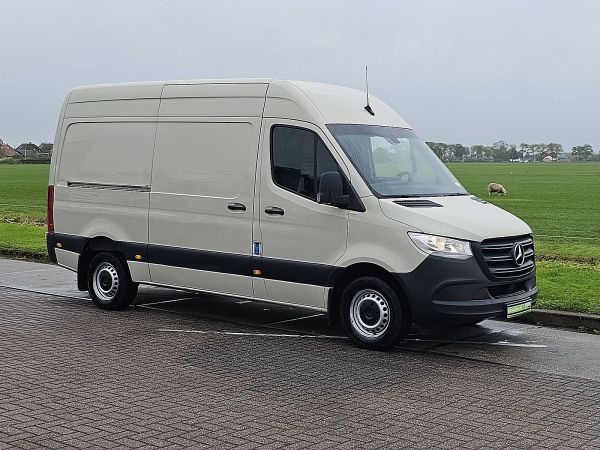 MERCEDES-BENZ - SPRINTER 311
